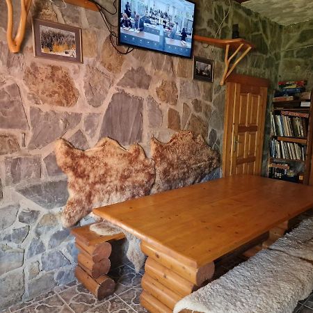 Villa Троє Поросят à Slavsko Extérieur photo