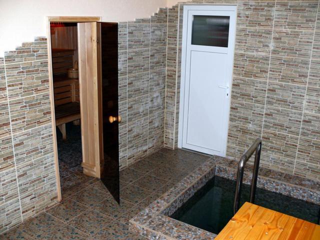 Villa Троє Поросят à Slavsko Extérieur photo